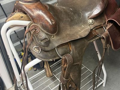 16” Ranch saddle