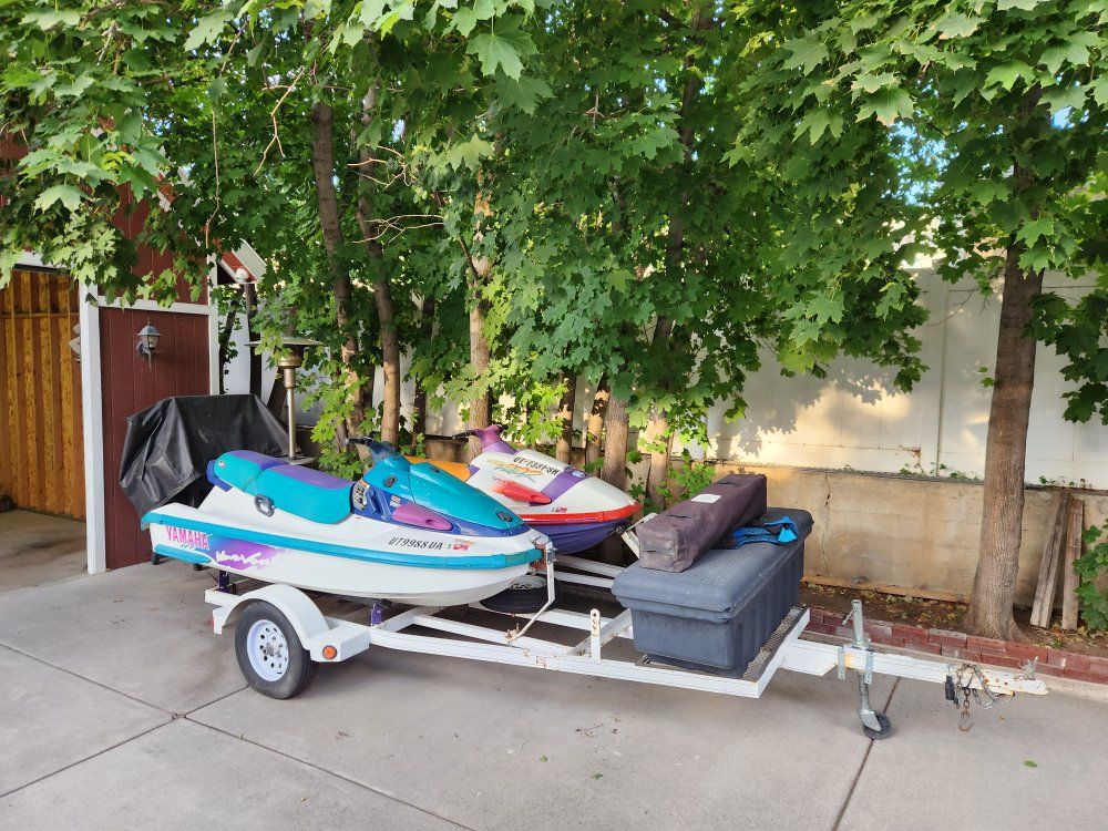 1996 Yamaha WaveRunner Jet Skis on Trailer