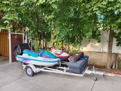 1996 Yamaha WaveRunner Jet Skis on Trailer