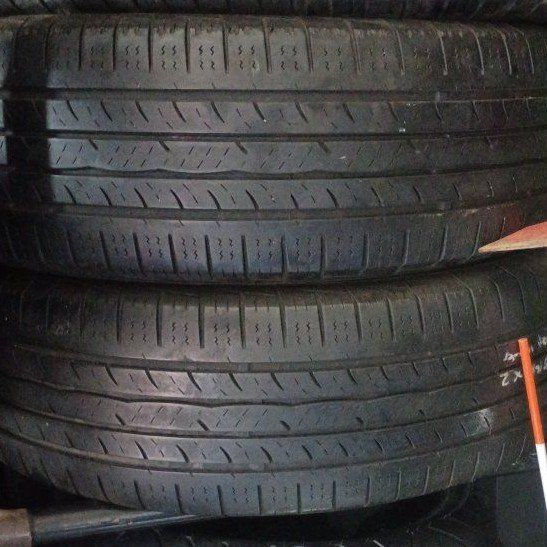 Pair of 225/65R17 Tires