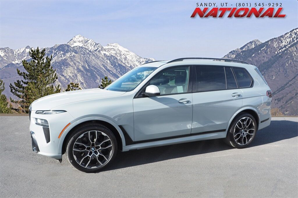 2023 BMW X7 xDrive40i