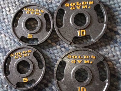 Gold's Gym Wieght Plates New!