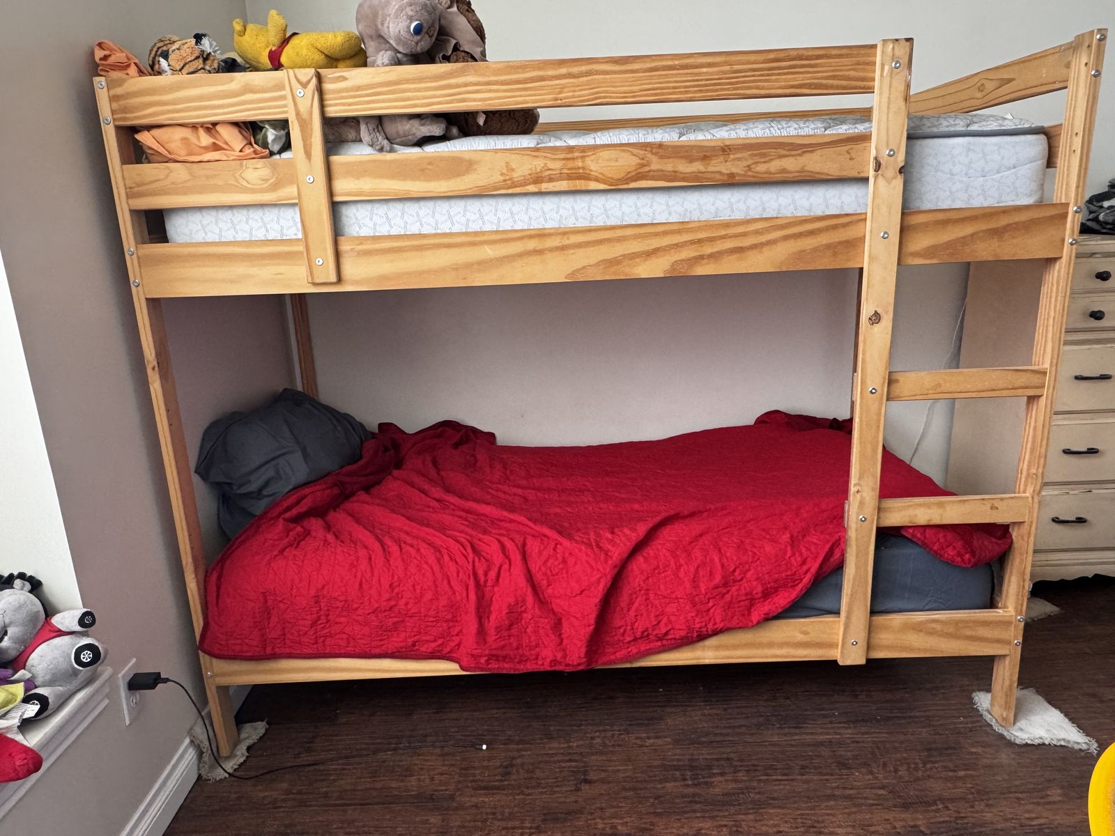 Twin bunkbed IKEA Pine