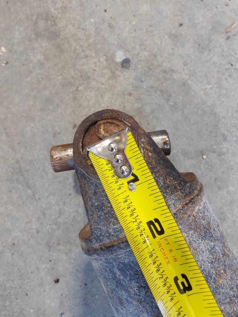 Rear Driveshaft – 1998 GMC K2500 Long Bed 4x4