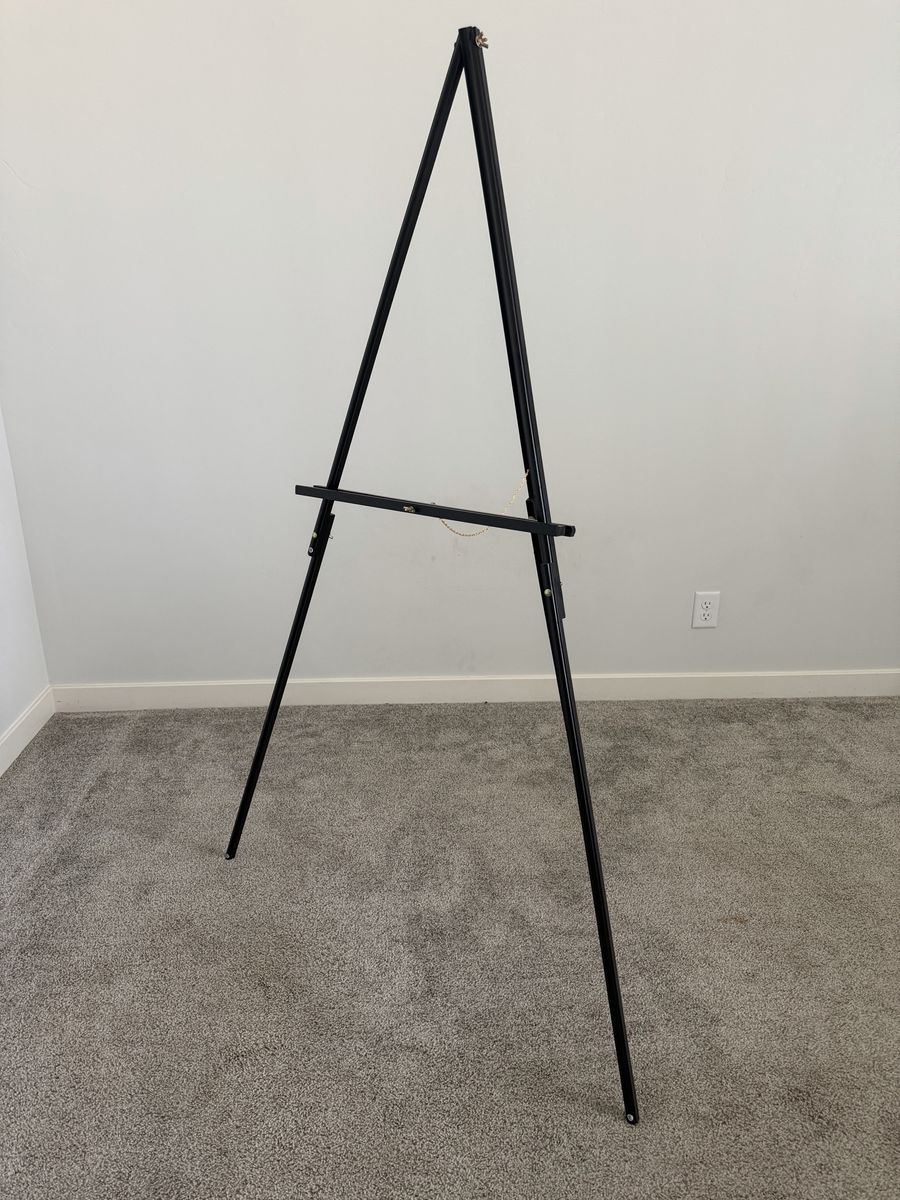 Easel 