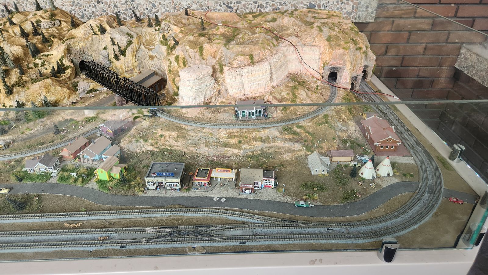 N Scale Train Display