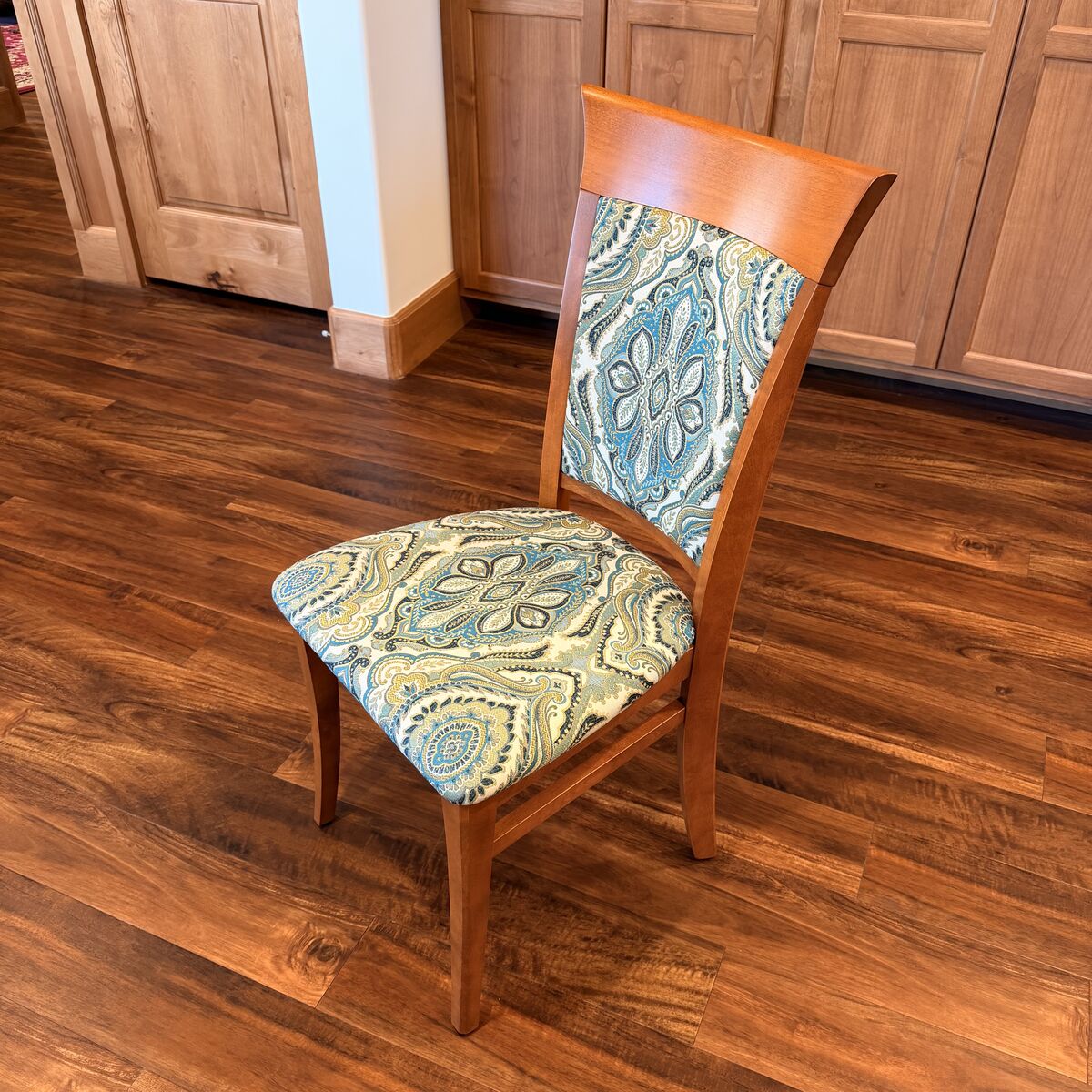 Estate sale - 8 new solid wood Canadel custom dining chairs