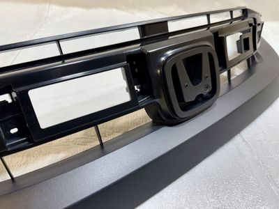 19-21 Honda Civic Upper Grille Assembly