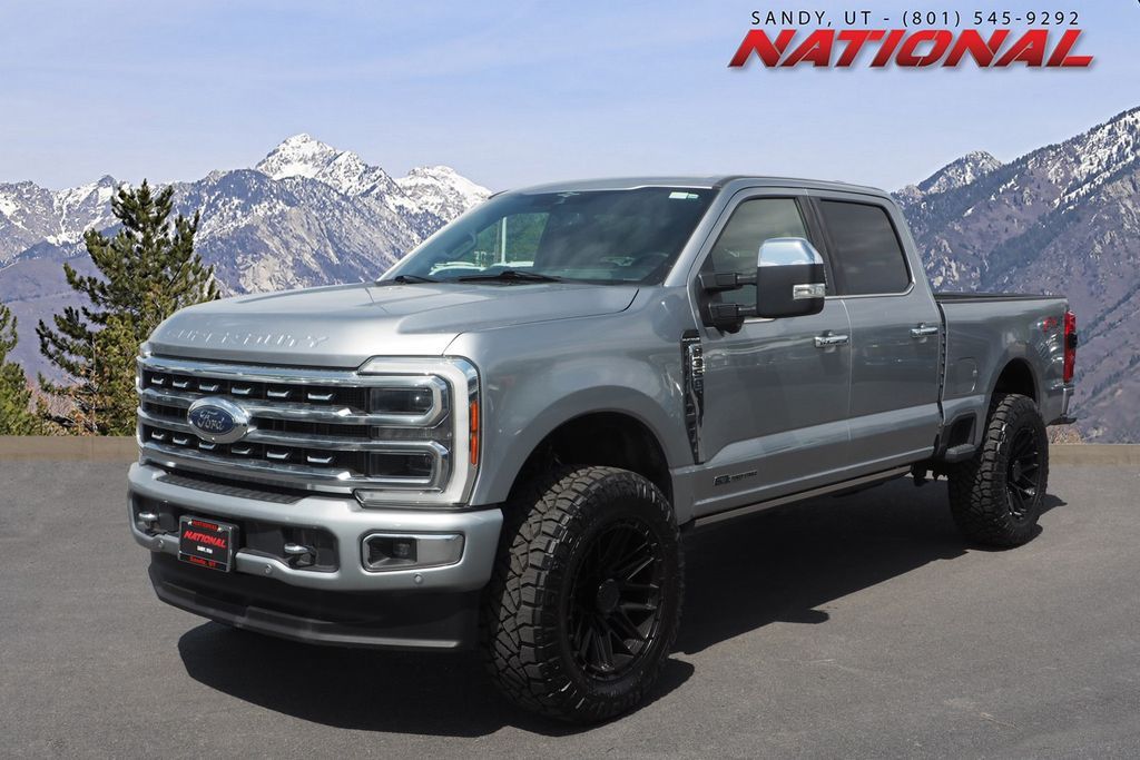 2023 Ford F-350 Super Duty Platinum
