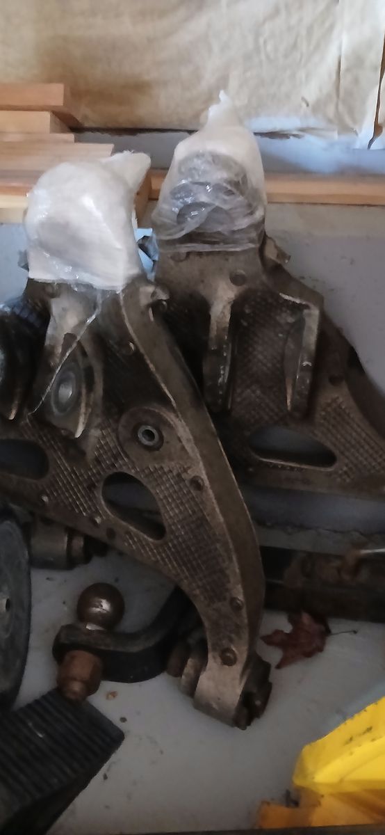 08 F150 lower control arms