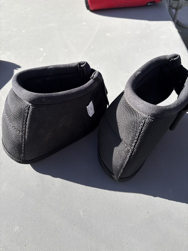 ProfessIonal's Choice Bell Boots