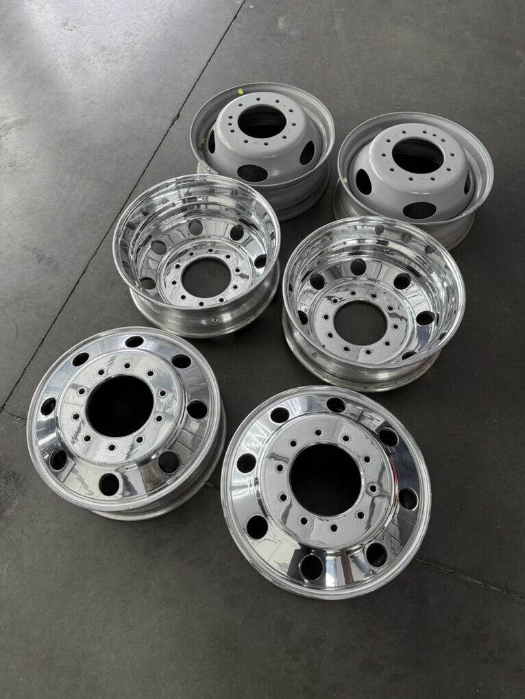 Fully Polished OEM 19.5 F450 Alcoa Wheels