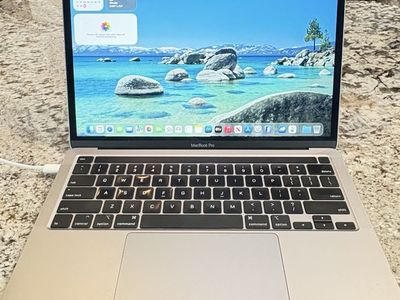 2020 Apple MacBook Pro 13” | 16GB RAM | 1TB SSD | Intel i5 | $550