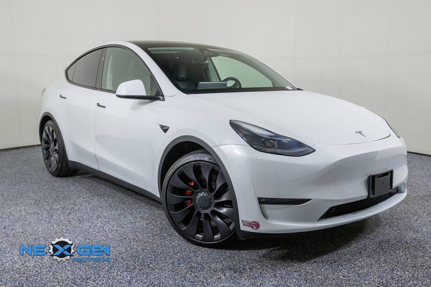 2024 Tesla Model Y Performance