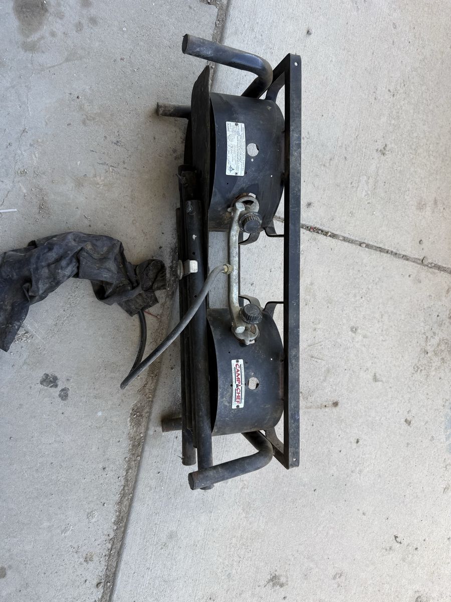 Camp chef 2 burner stove