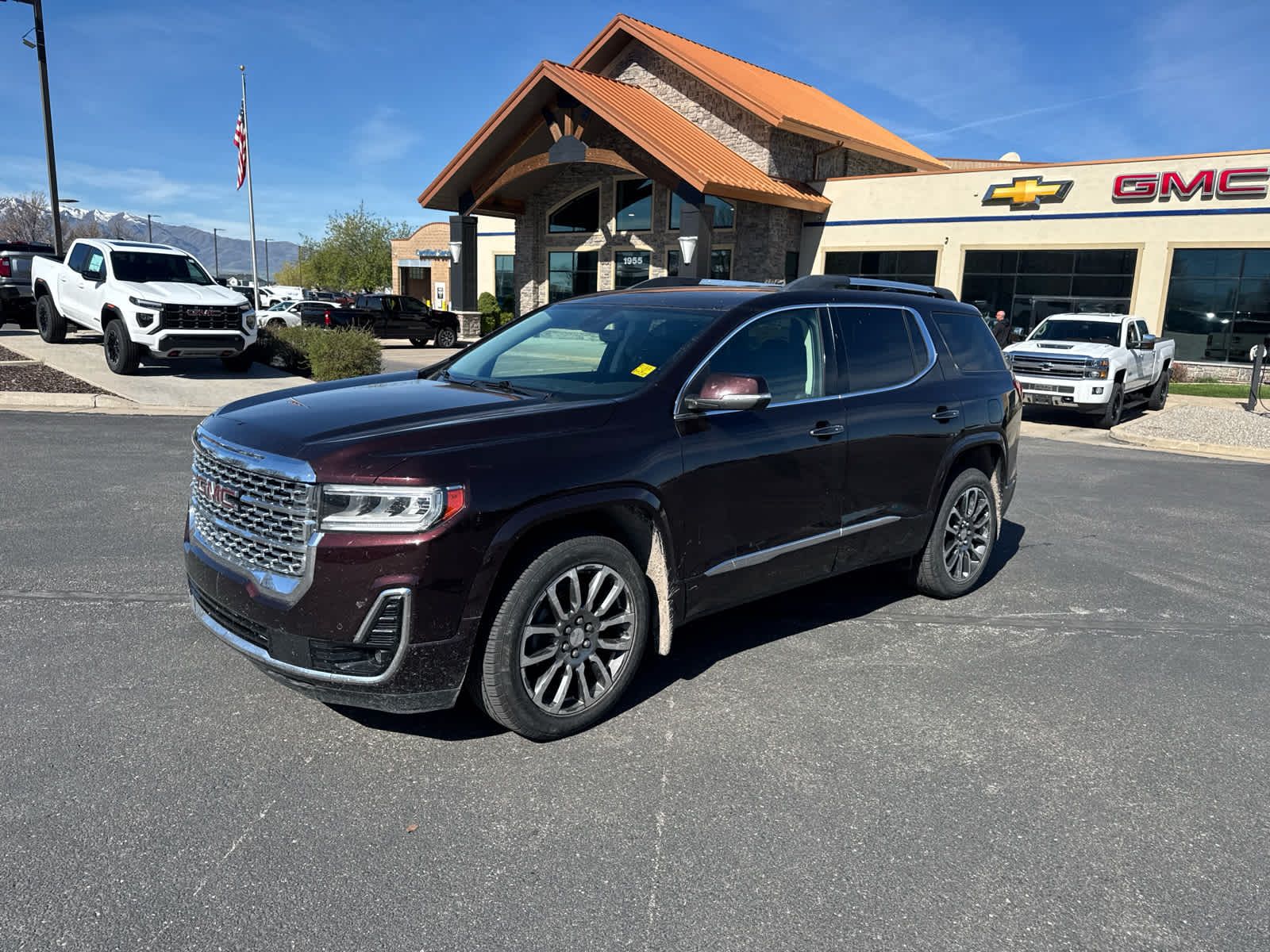 2020 GMC Acadia Denali