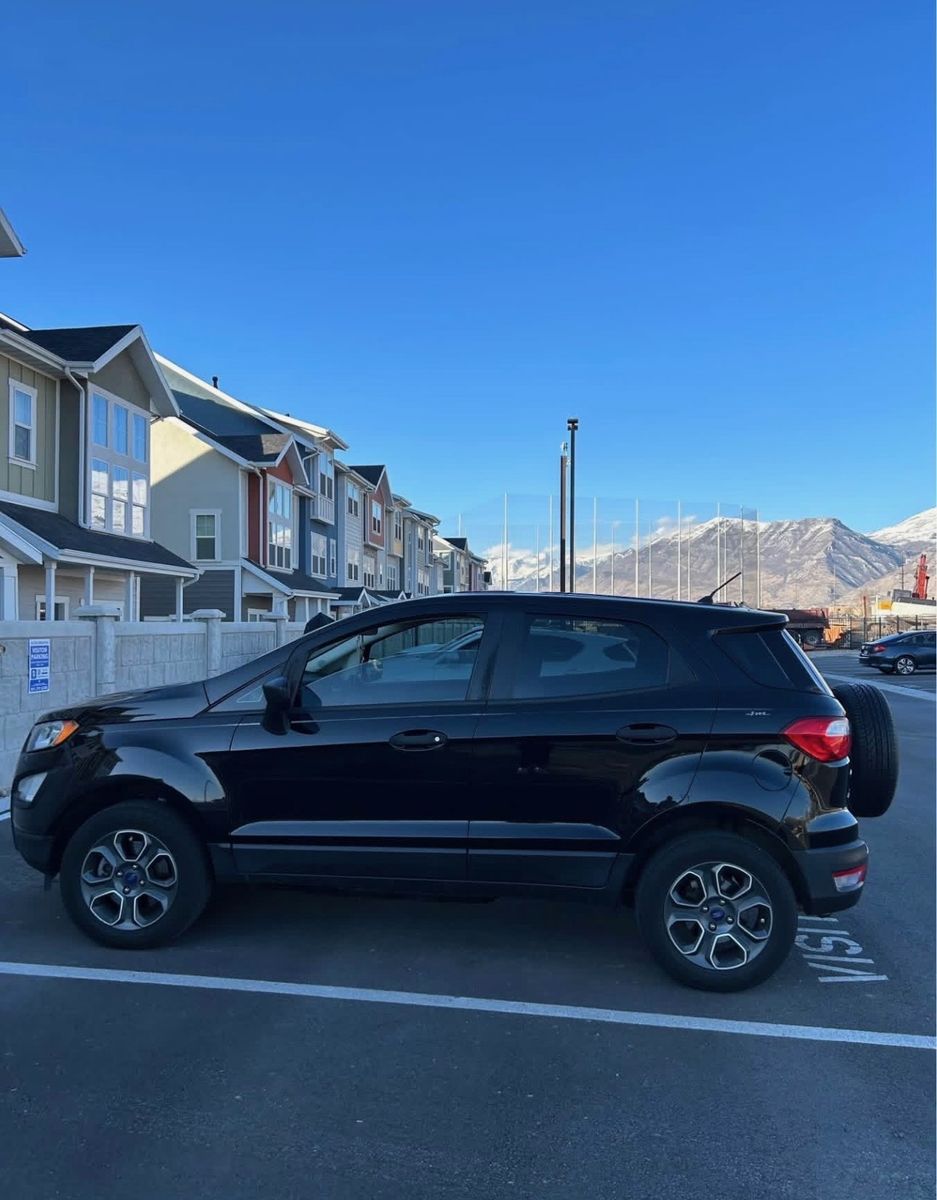 2018 Ford EcoSport S