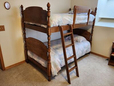 Ethan Allen Maple Bunk Beds/ Twin Beds