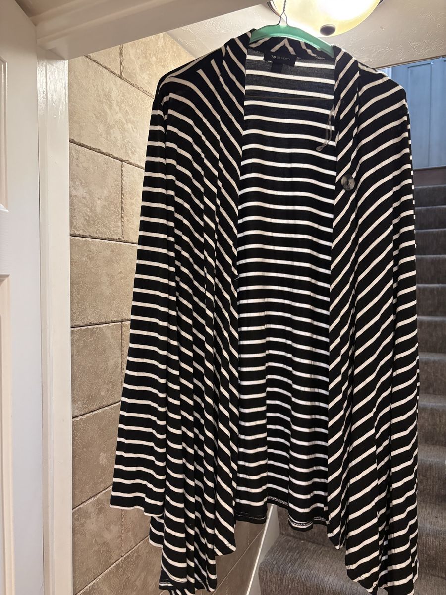 Women’s size large lightweight cardigan