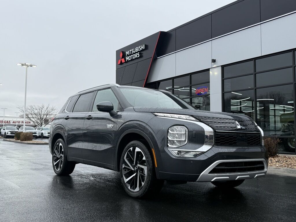 2025 Mitsubishi Outlander SEL