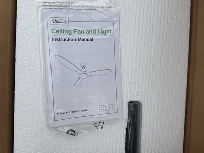 Vonluce 52” ceiling fan with remote and light