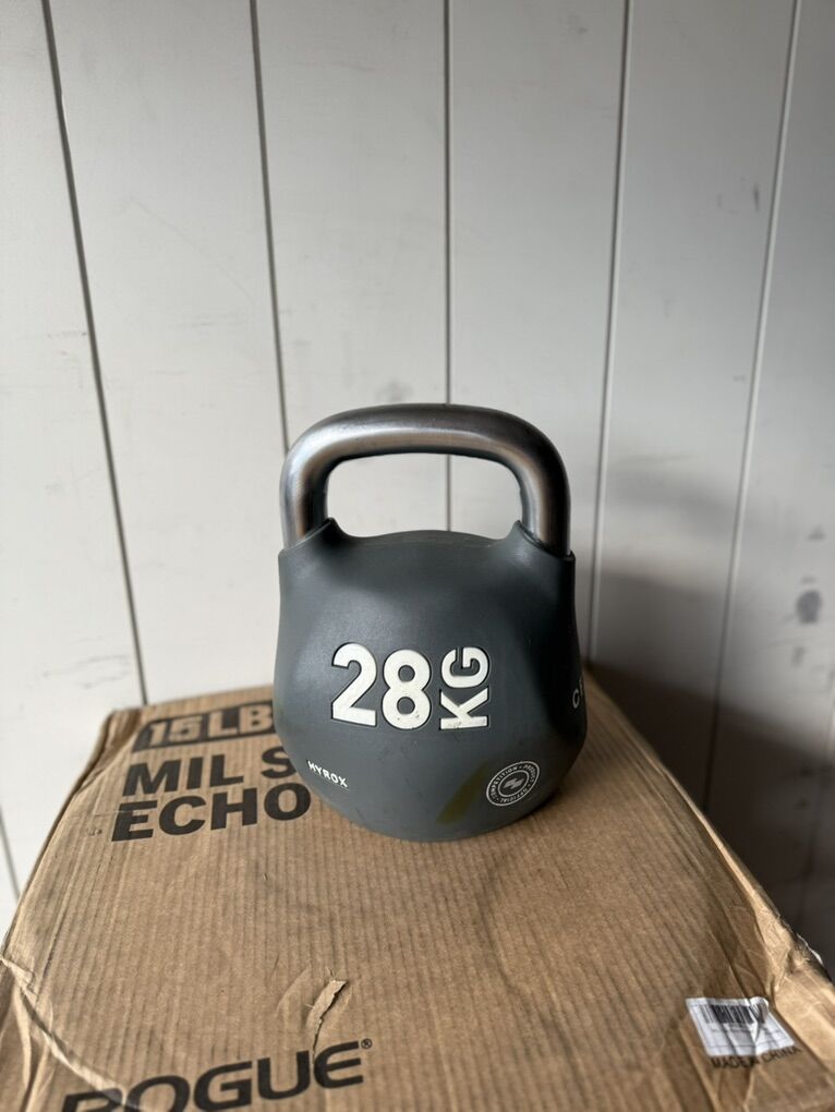 New Hyrox Official Urethane Kettlebell 62 Lbs 28kg