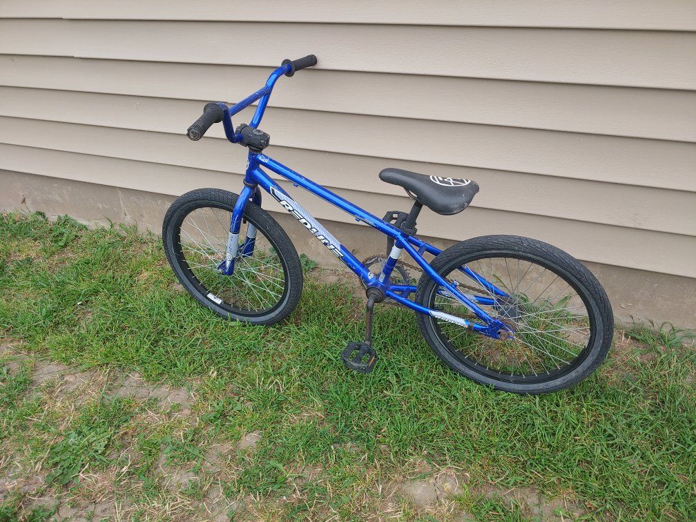 Redline Red Line Raid 20" Tires Bmx Bike