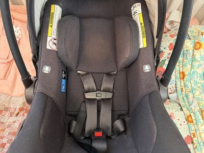 Nuna Pipa Infant Car Seat - Black