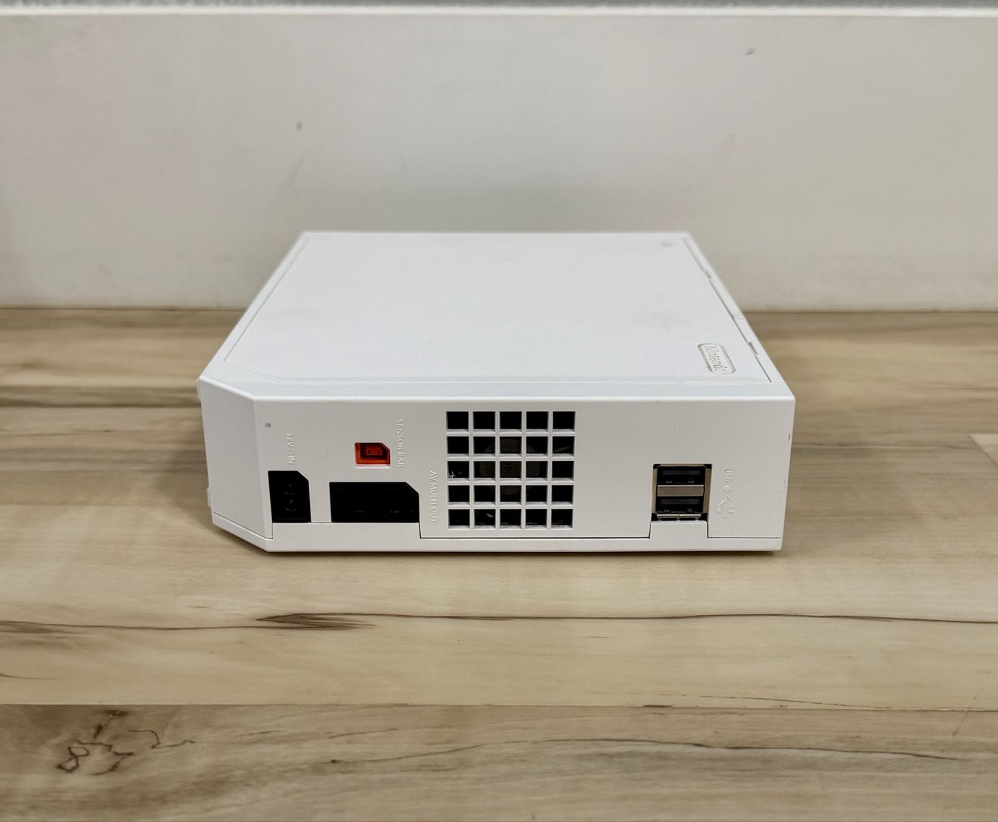 Main image 6