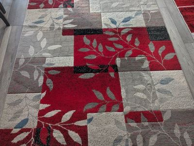 RUGS