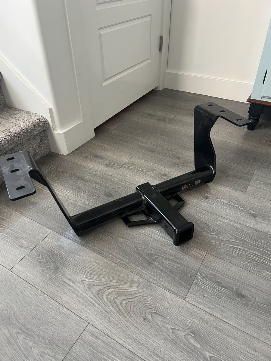 CURT Class 3 Trailer Hitch #13144 – Subaru Forester (2014-Current) – NEW, Never Installed