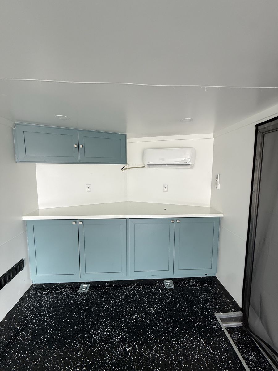 Main image 13