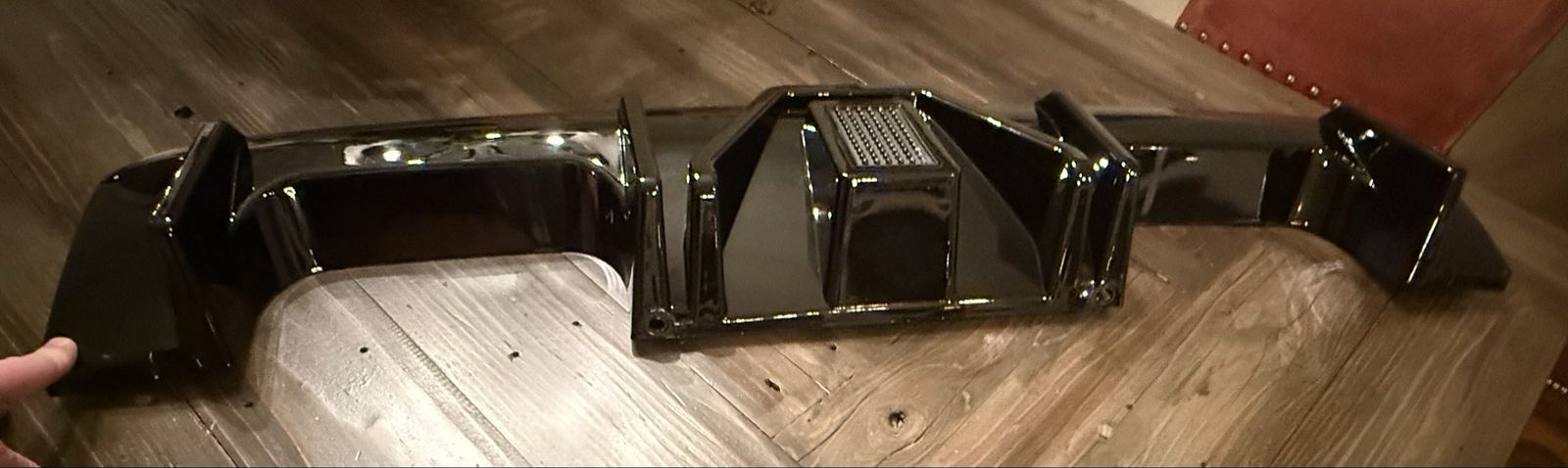 Main image 8