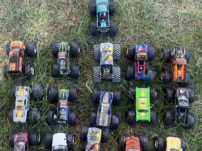 Hot wheels monster jam trucks lot