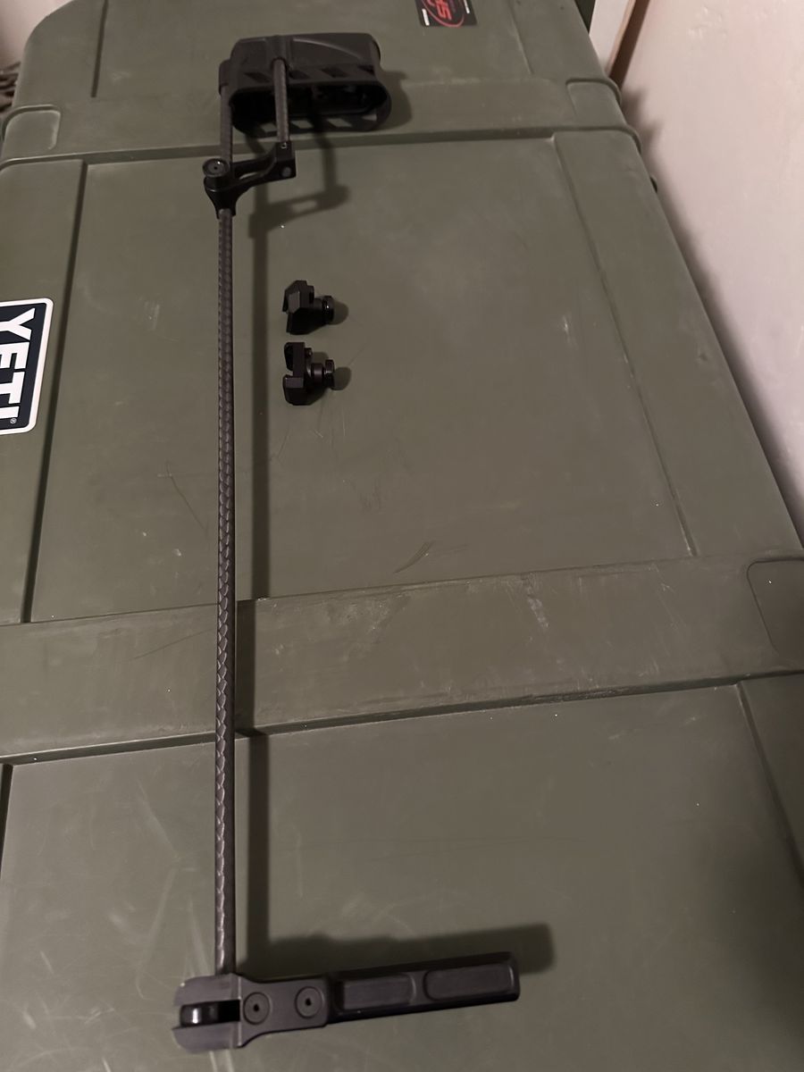 Mathews LowPro Detachable Quiver