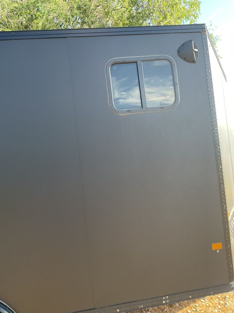 Main image 7