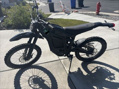 Talaria Sting R MX4 Electric Dirt Bike - Black