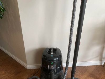 HYLA EST Vacuum