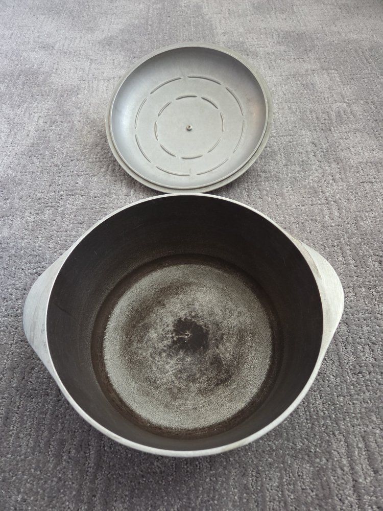 Main image 2