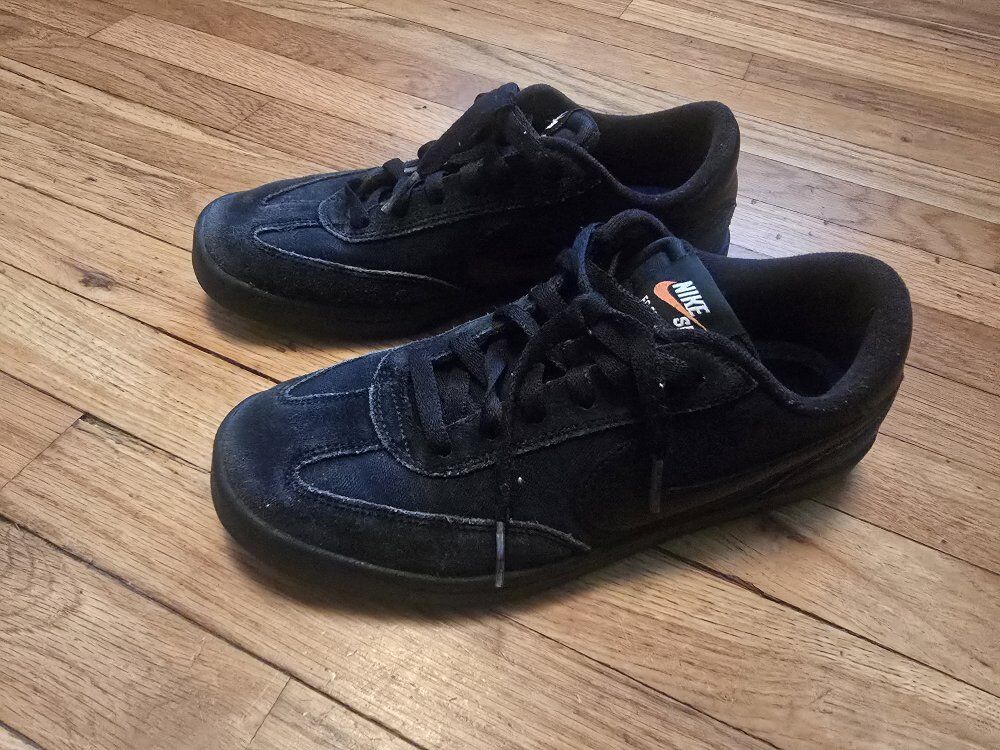 Nike SB Womens Size 7 Sneakers