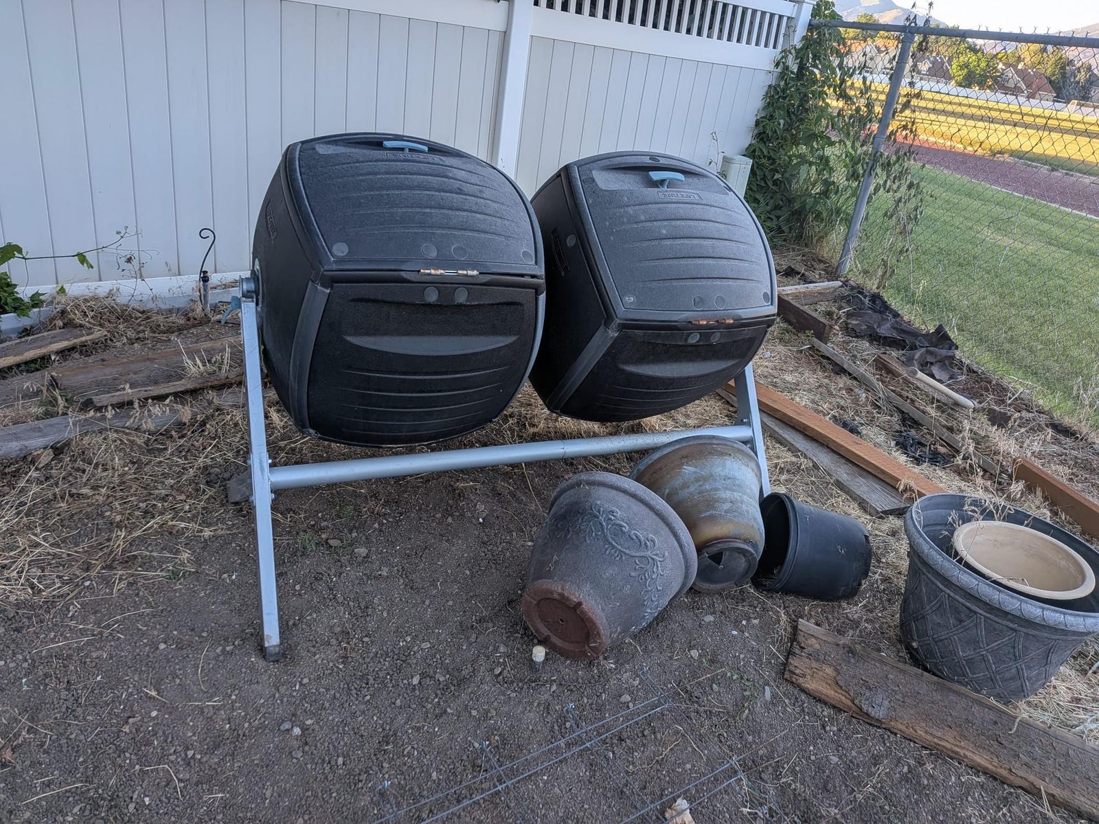 Lifetime Dual-Chamber Compost Tumbler – 100 Gallon Capacity – $100 OBO