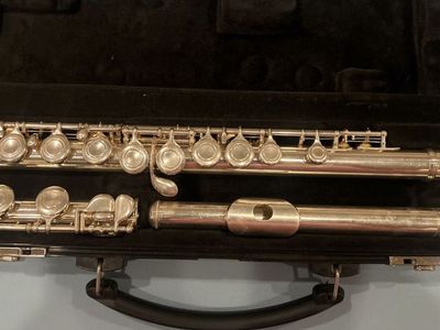 YAMAHA 200AD ADVANTAGE FLUTE - EXCELLENT!