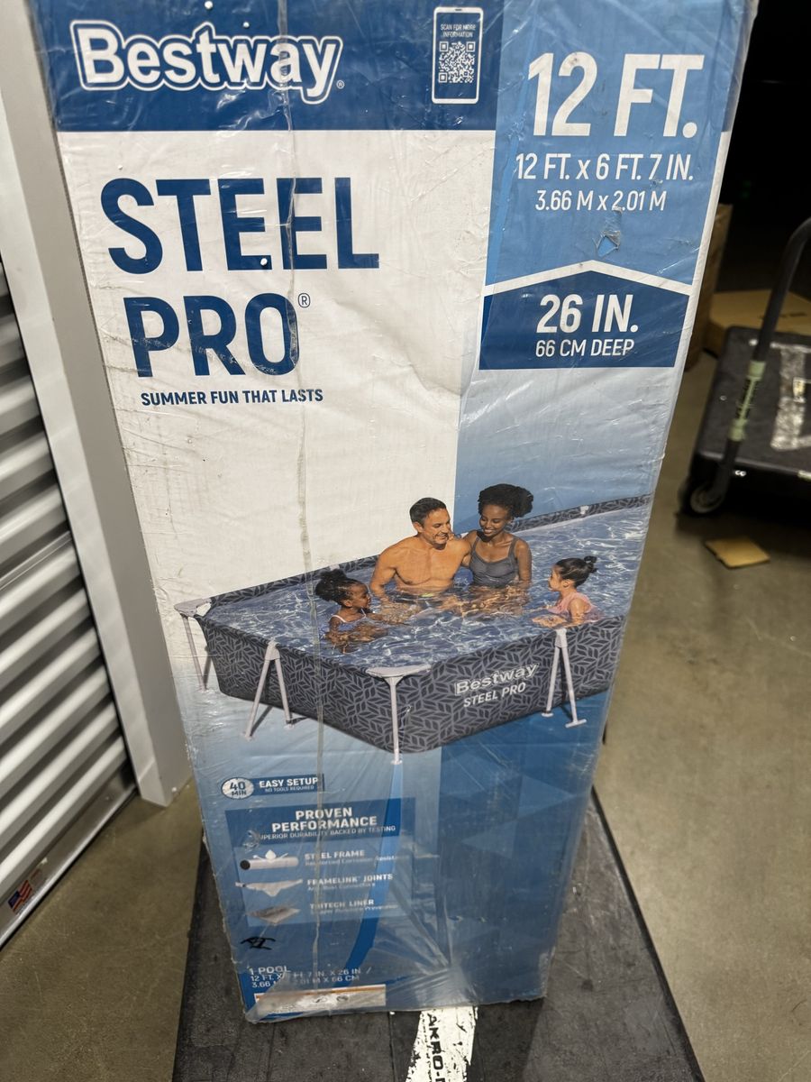 NEW Bestway Steel Pro 12ft x 6ft7 Inch x 26 Inch Rectangle Above Ground Outdoor