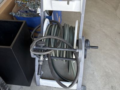 Hose Reel Wheeled With 100' Hose