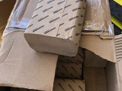 Coastwide Professional Brown Multifold Paper Towels - (New, Unopened)