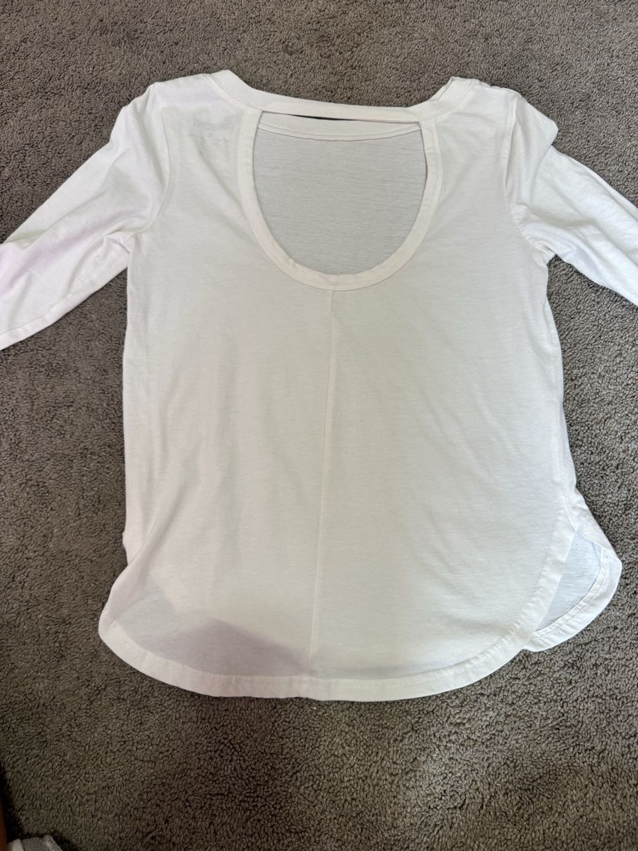 Long sleeve white shirt 