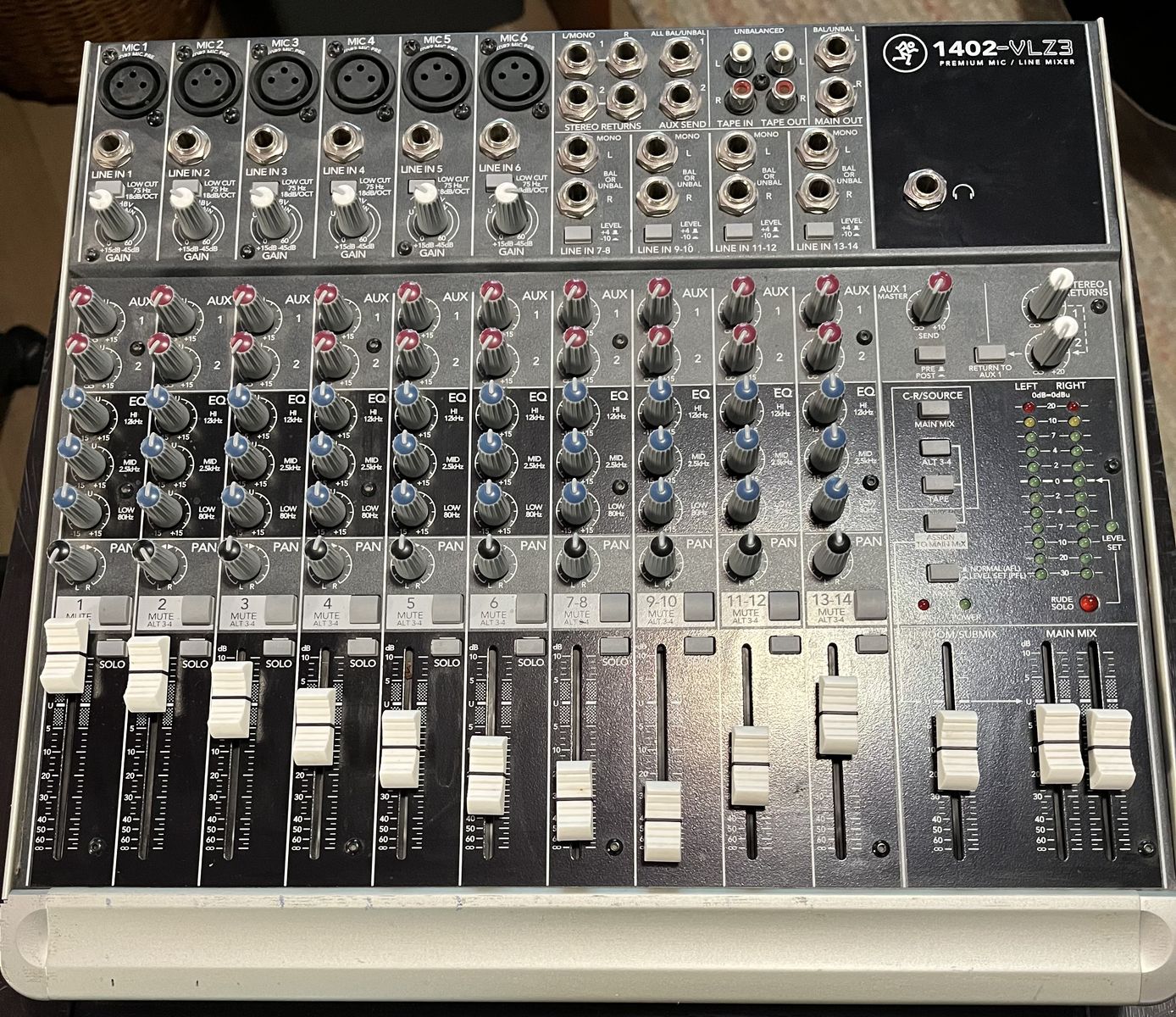 Mackie 1404 VLZ Sound Mixer