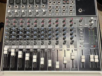 Mackie 1404 VLZ Sound Mixer