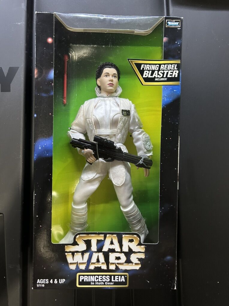 Star Wars 12 Inch Princess Leia In HOth Gear