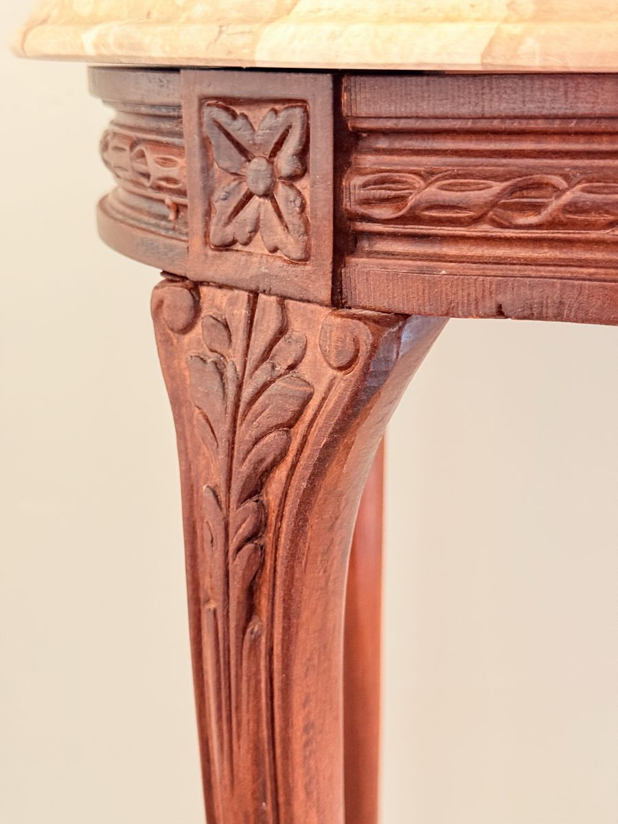 Main image 7